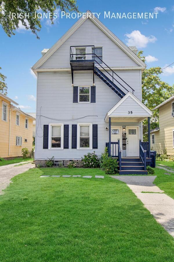 35 South St - Photo 2 of 14