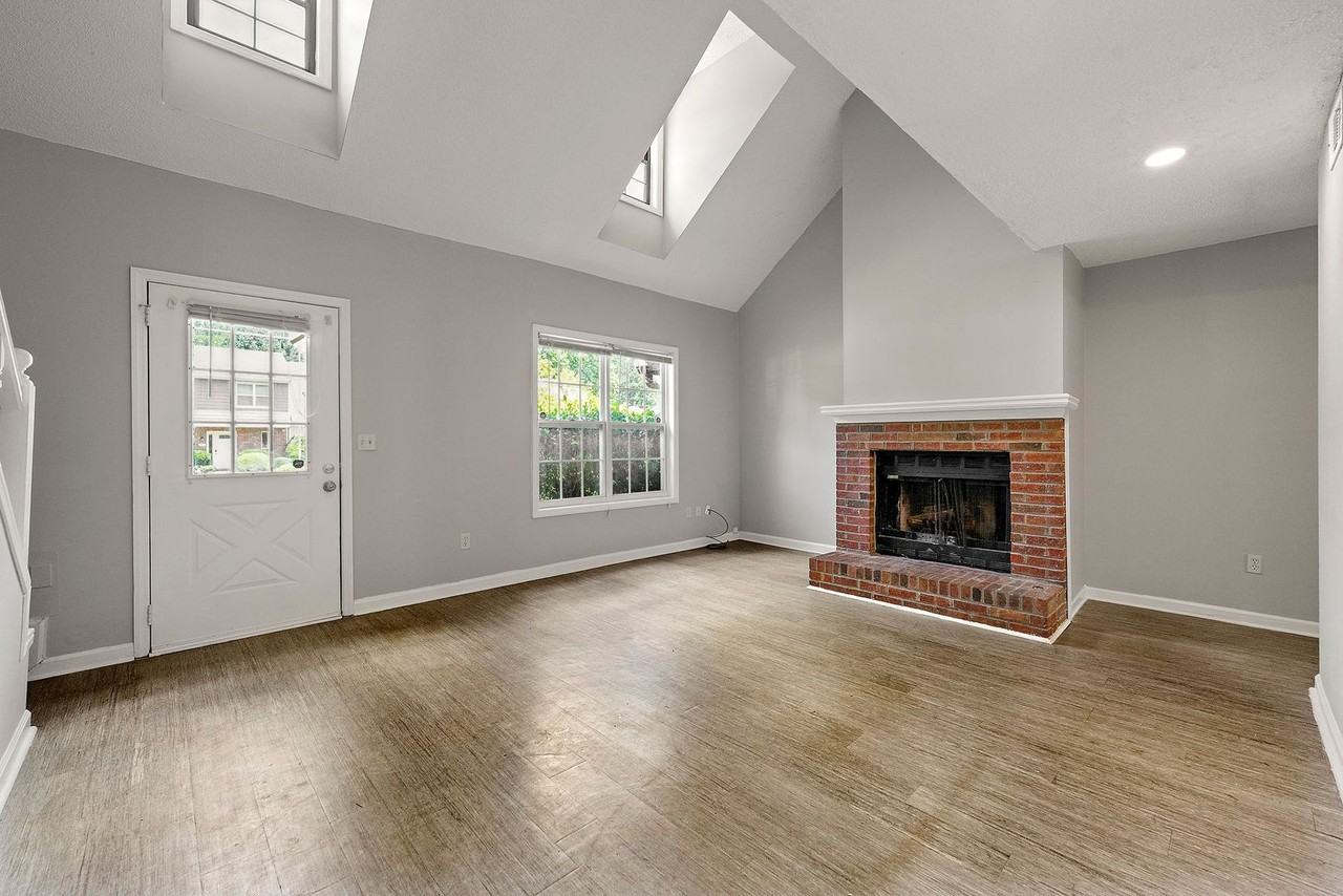 3040 Sand Wedge Cir Nw - Photo 4 of 19