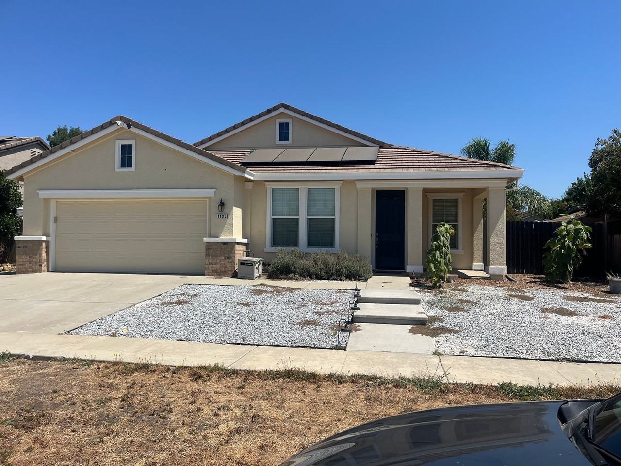 1193 Silver Spur Way - Photo 2 of 23