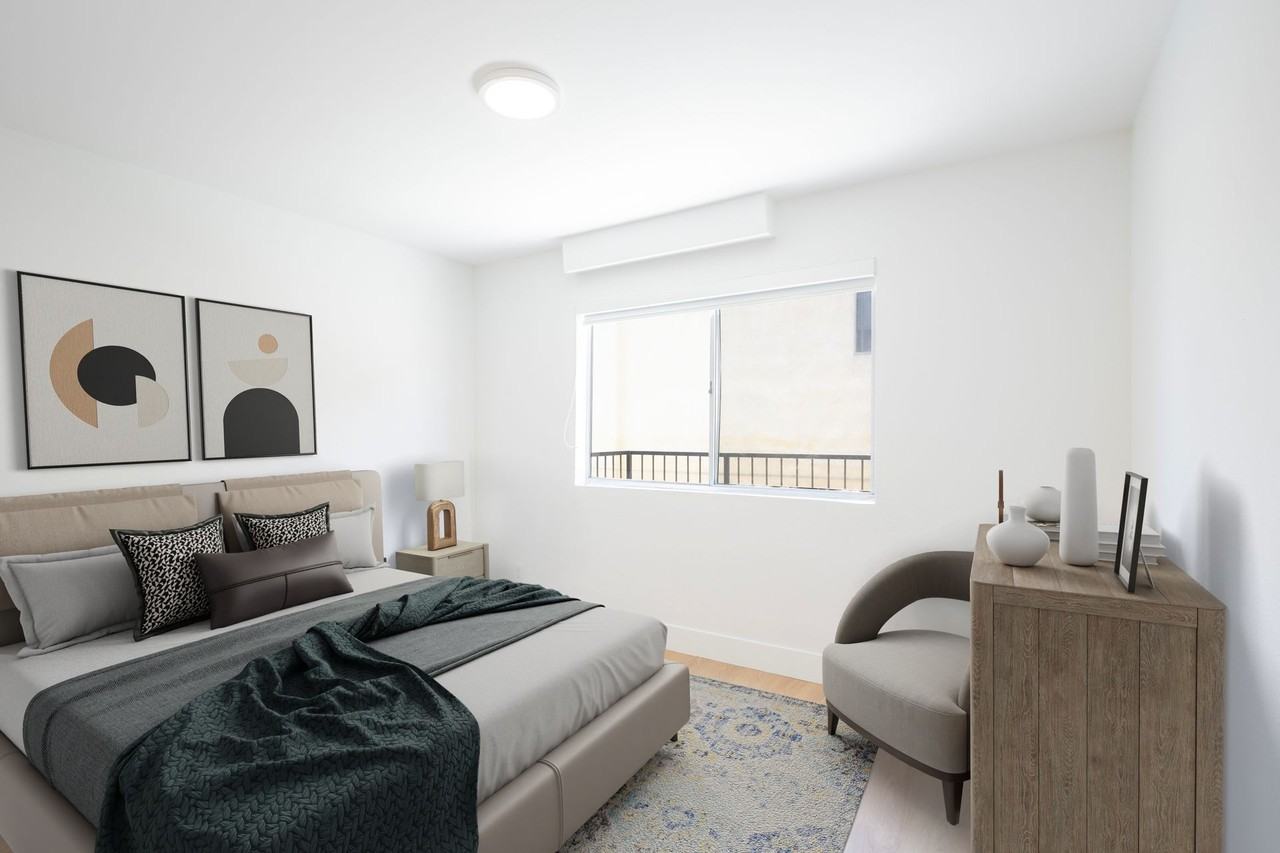 5716 Lexington Ave - Photo 7 of 8