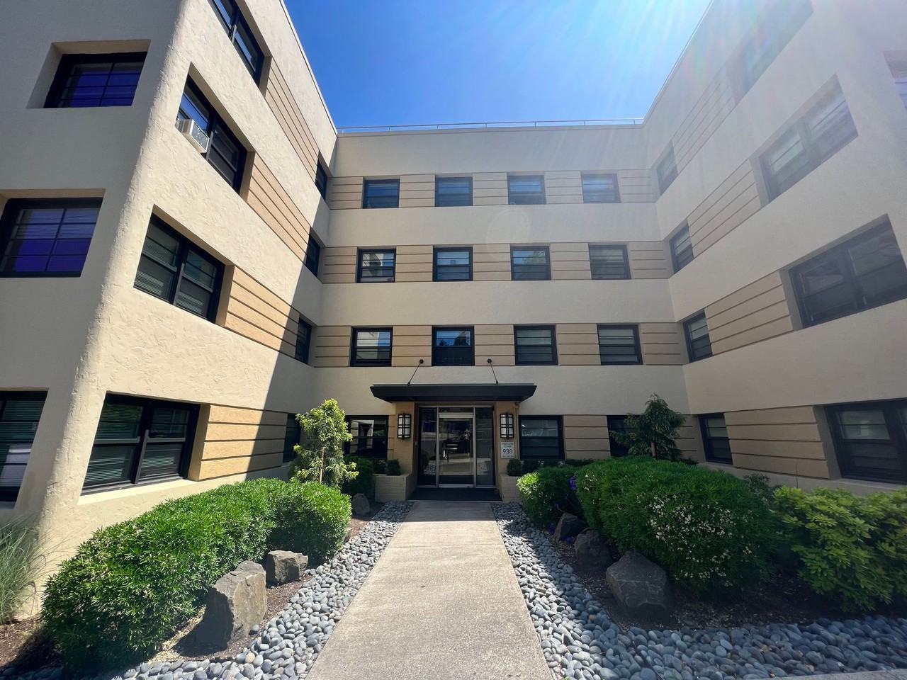 Westover Tower - Photo 5 of 6