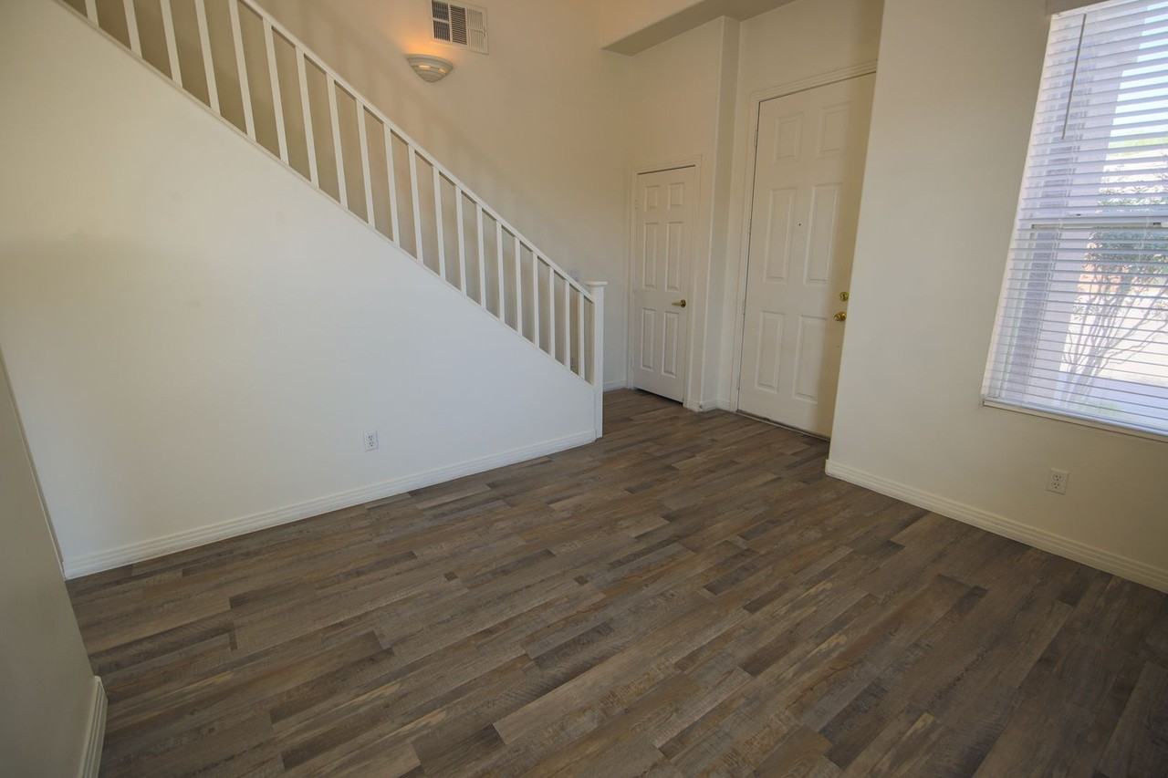 644 Chase Tree St - Photo 7 of 23