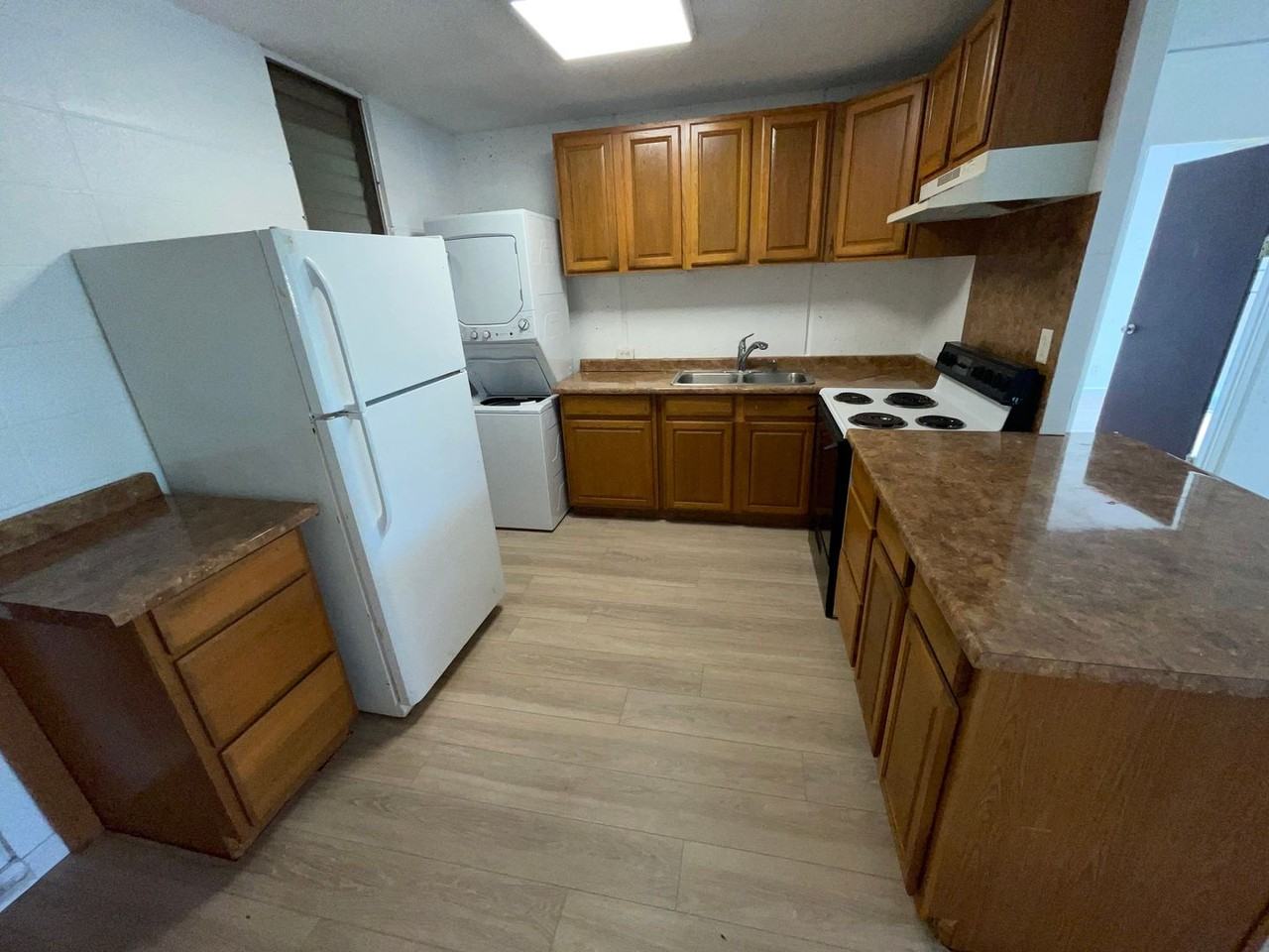 95-065 Waikalani Dr - Photo 6 of 8
