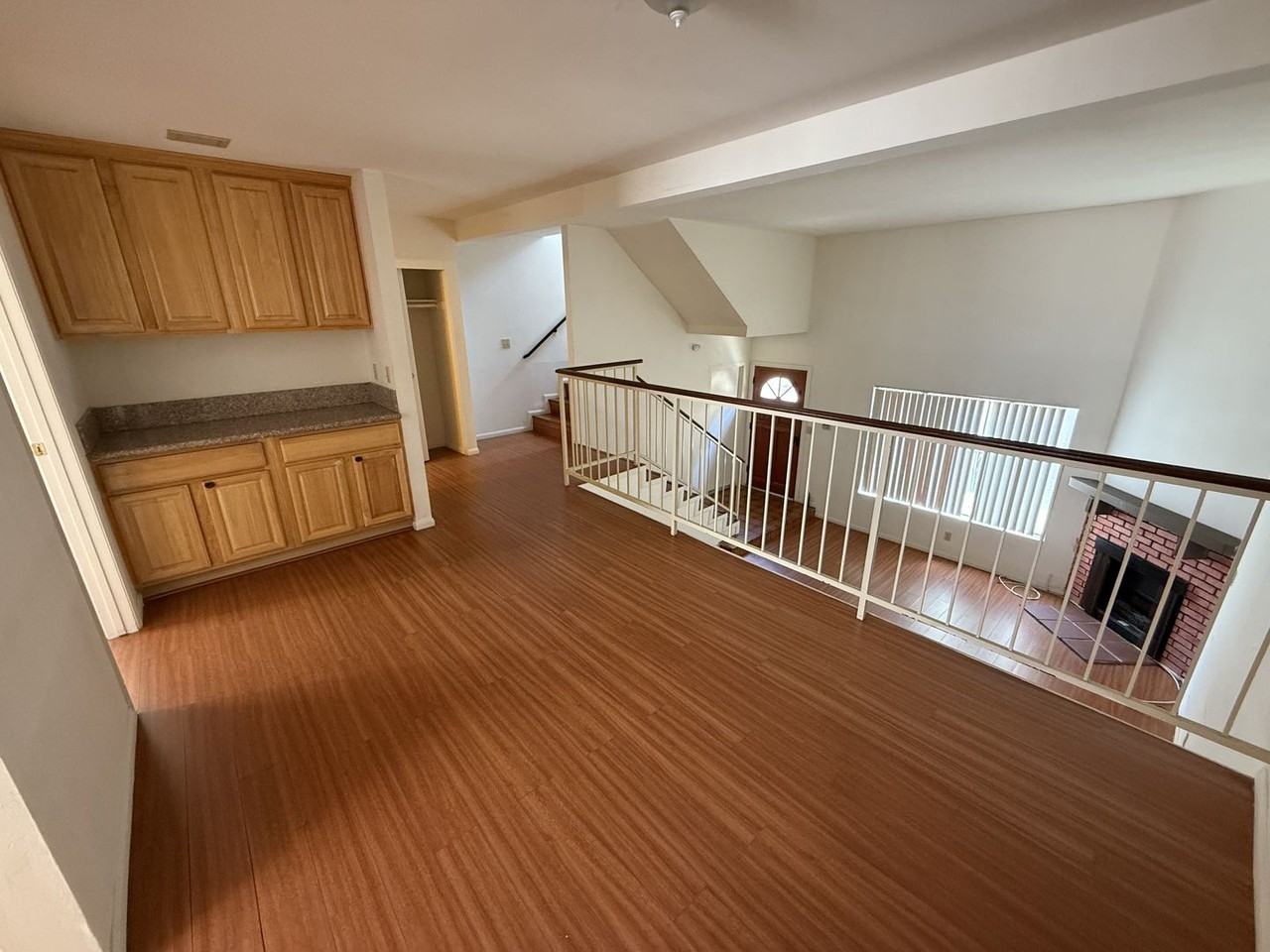 1818 Cedar St #B - Photo 3 of 16