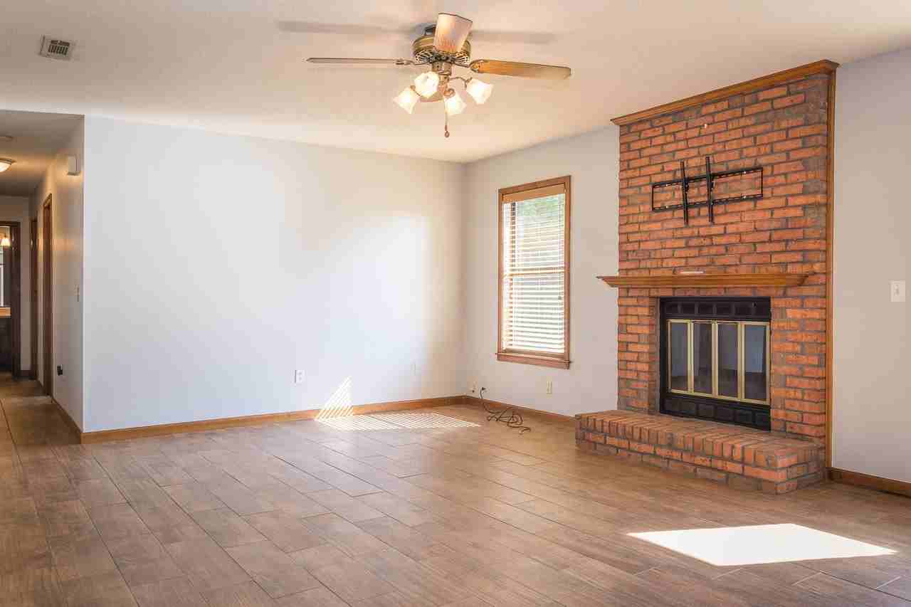 10900 County Road 1 - Photo 4 of 41