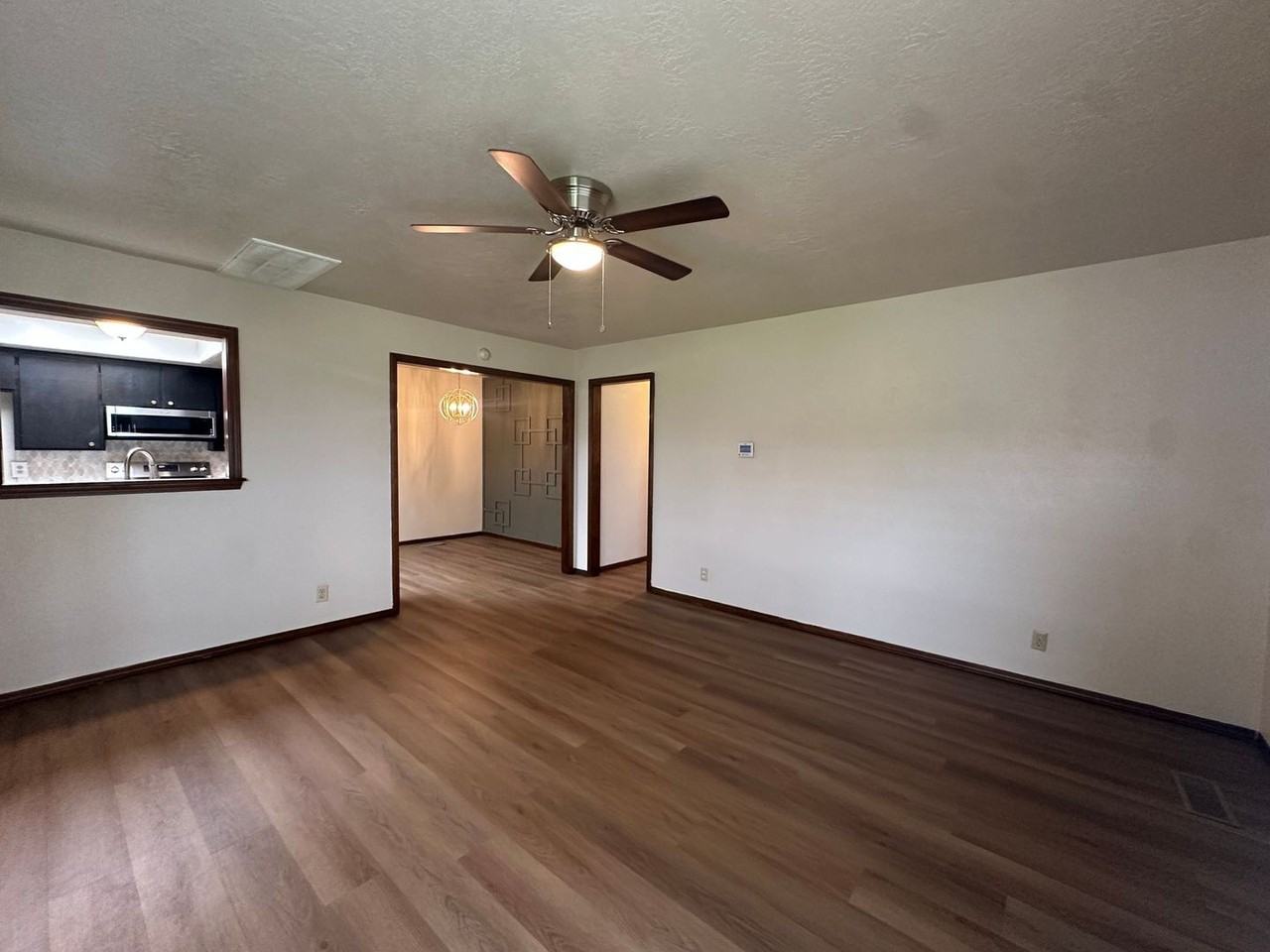 8310 Nw 8th St - Photo 7 of 27