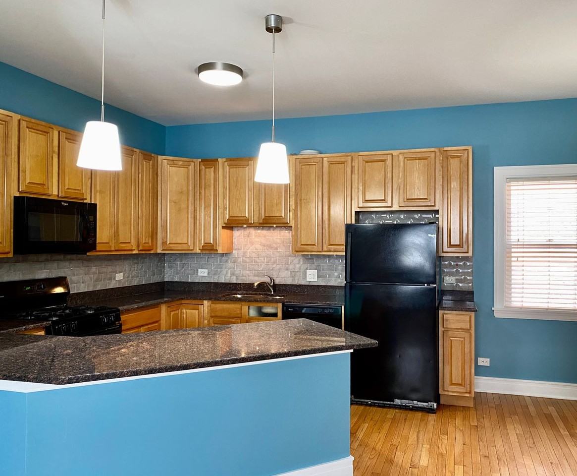 615 South Blvd #B - Photo 2 of 22