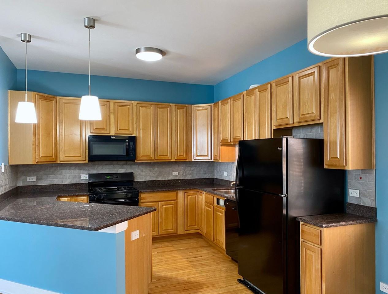 615 South Blvd #B - Photo 6 of 22