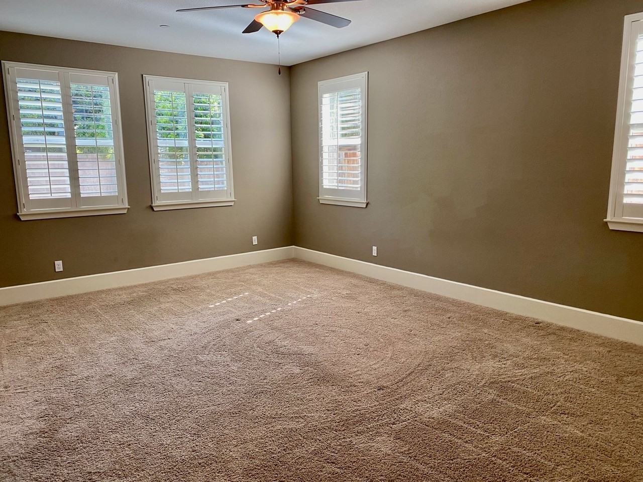 3436 Trenton Ln - Photo 3 of 25