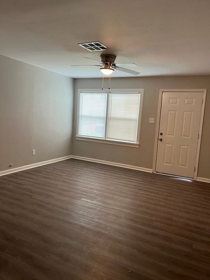 1418 2nd Ave N - Photo 2 of 21