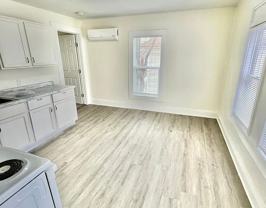 1605 W Maple St - Photo 1 of 1