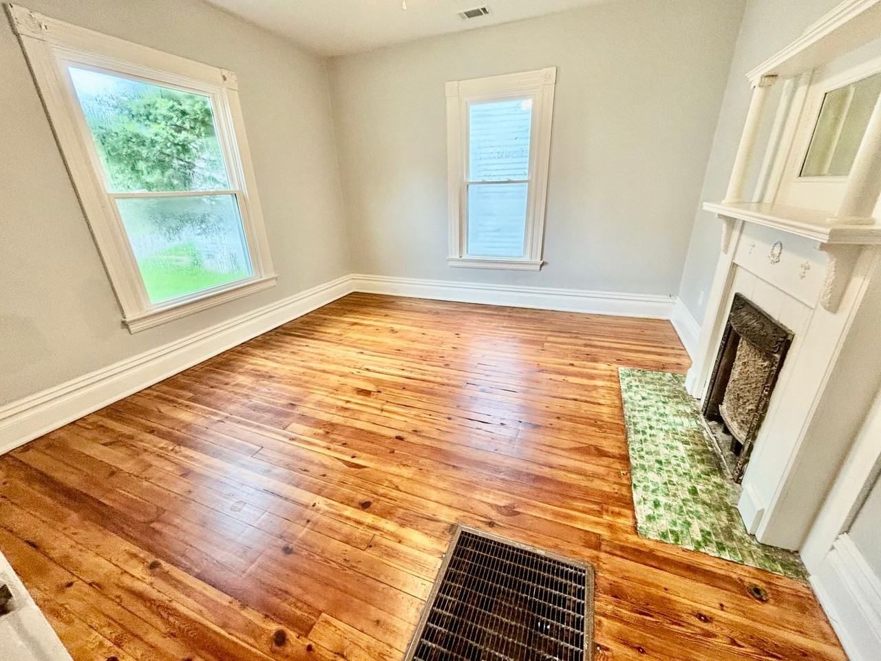 712 Vine St - Photo 4 of 18