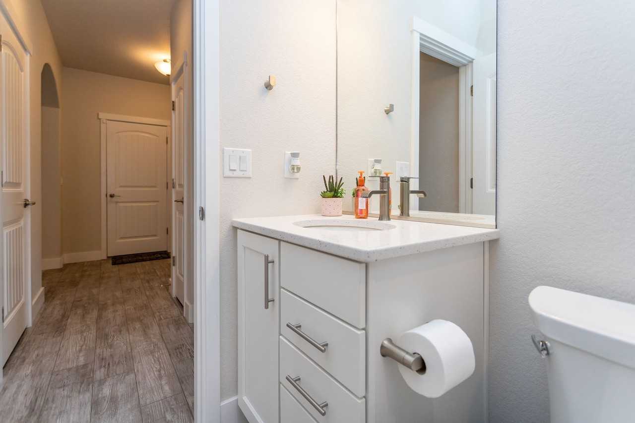 3259 Red Cavern Rd - Photo 5 of 50