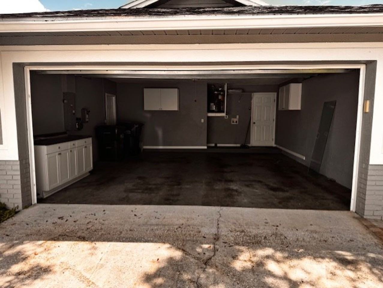 2519 Southern Oak Cir - Photo 5 of 44