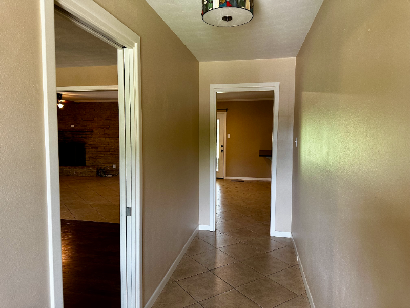 8919 Whippoorwill Dr - Photo 3 of 20