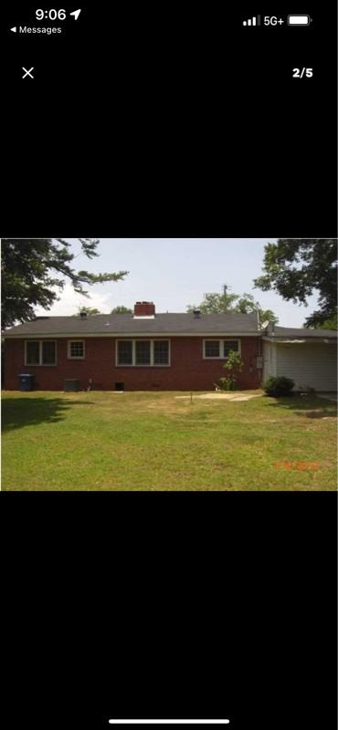 260 Poplar St - Photo 2 of 10