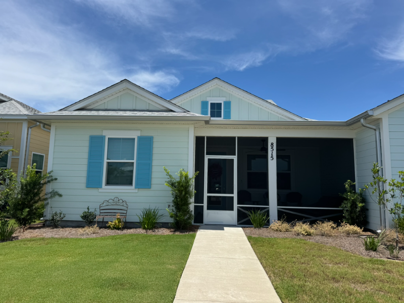 8515 Hammock Ln - Photo 2 of 14