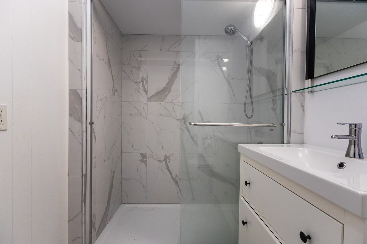 32956 6th Ave - Photo 5 of 34