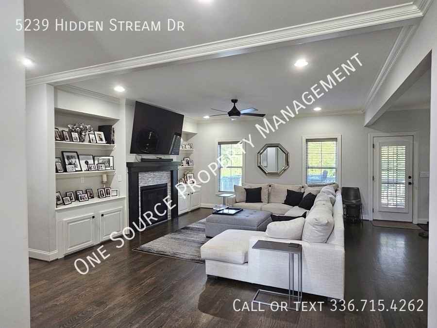 5239 Hidden Stream Dr - Photo 3 of 37