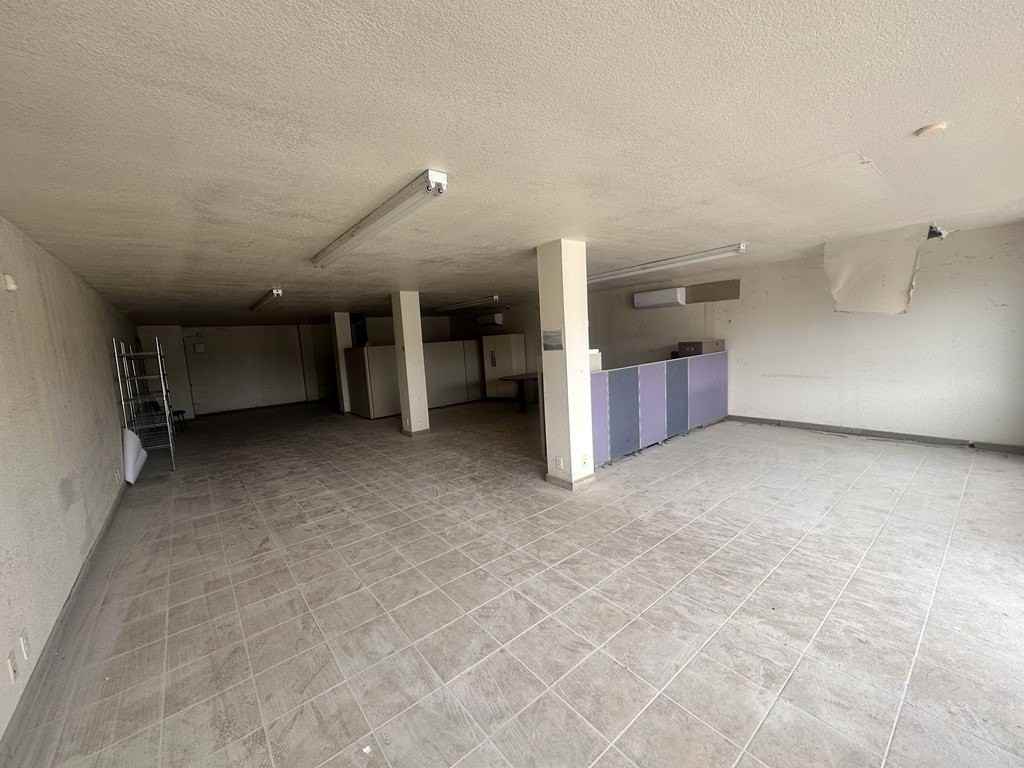 2943 N Veterans Blvd - Photo 4 of 6