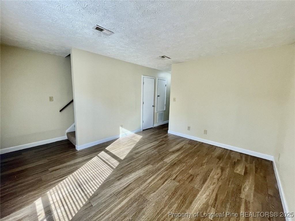 5848 Aftonshire Dr - Photo 3 of 11