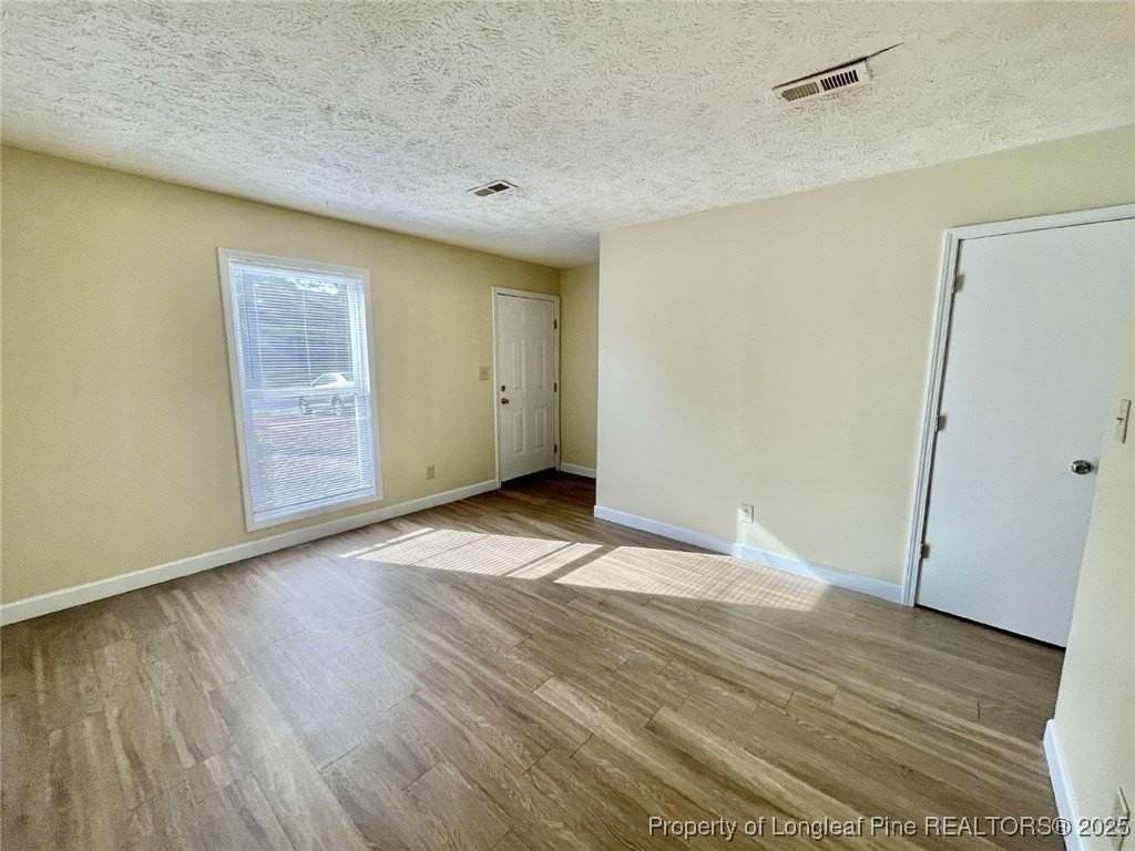 5848 Aftonshire Dr - Photo 4 of 11