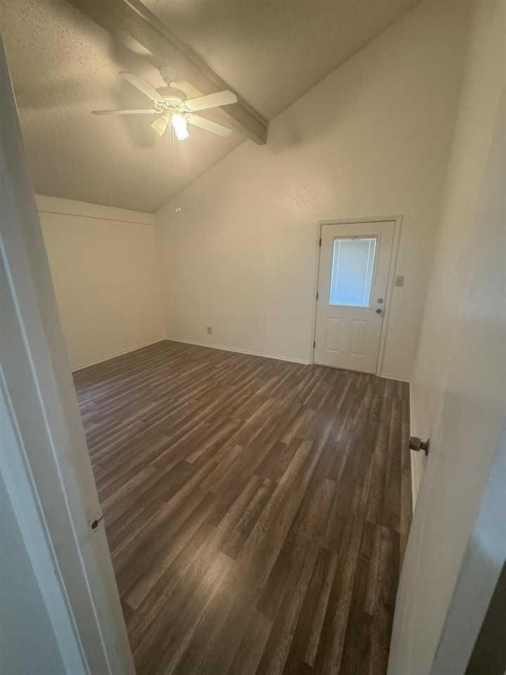 808 Hi Cir W #A - Photo 6 of 13