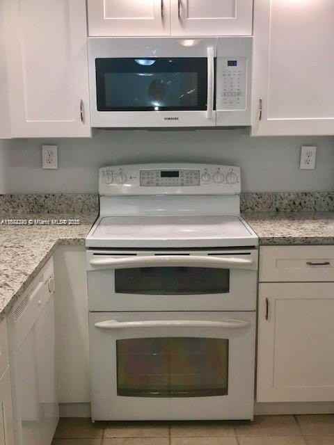 6800 Cypress Rd #407 - Photo 2 of 12