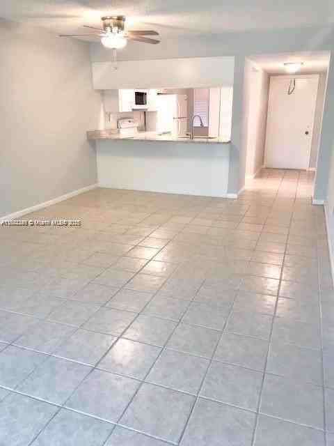 6800 Cypress Rd #407 - Photo 6 of 12