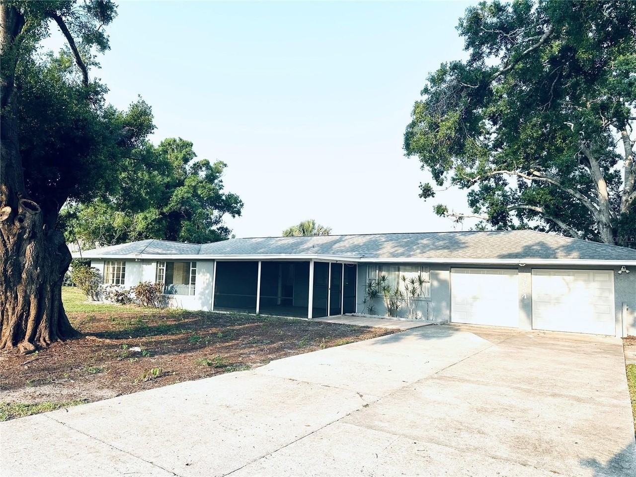 4634 Mcintosh Rd - Photo 2 of 20