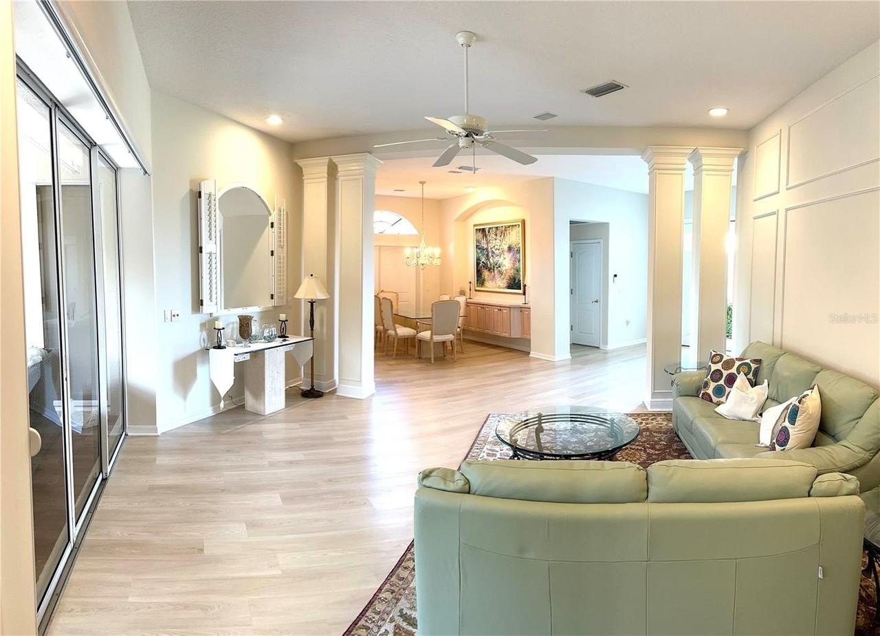 8870 Huntington Pointe Dr - Photo 6 of 28