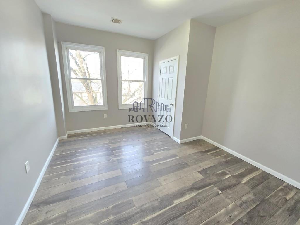 298 Halsted St #2 - Photo 4 of 8