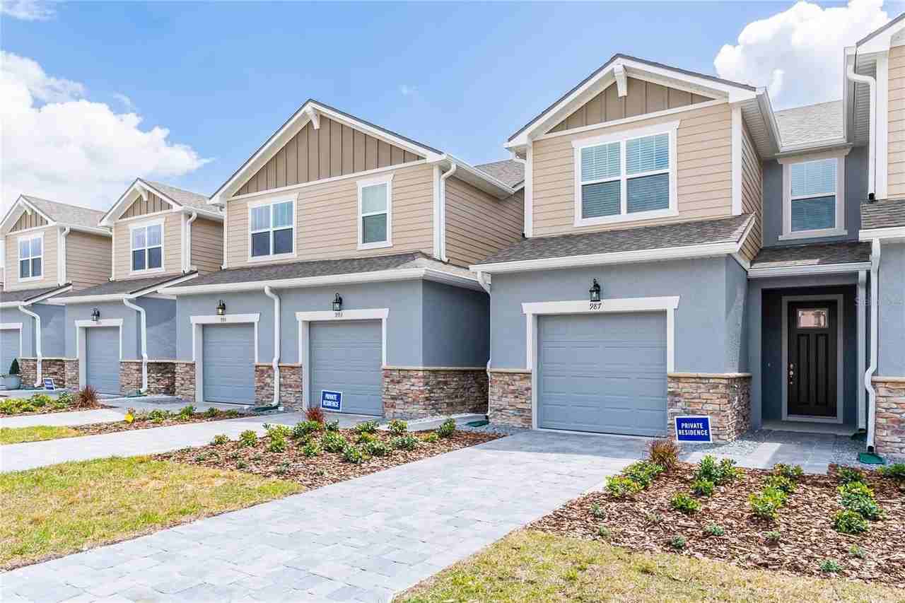 987 Spring Palms Loop - Photo 2 of 23