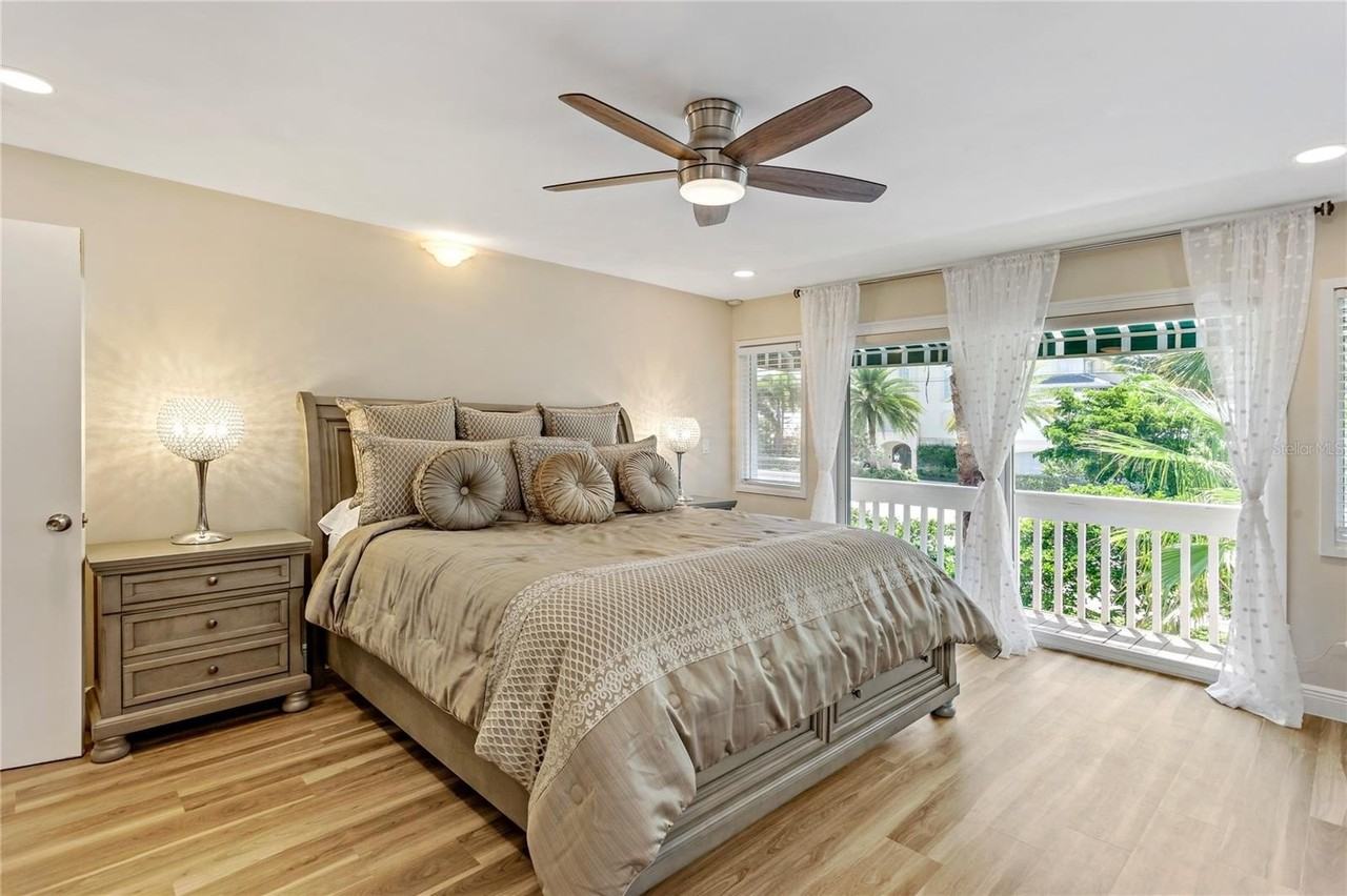 2932 Gulf of Mexico Drive #2932 - Photo 7 of 19