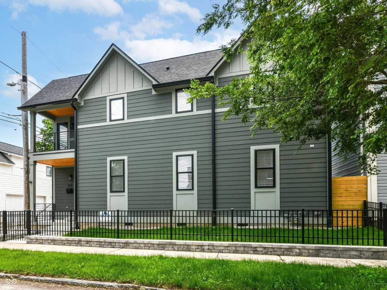 717 E 27th St - Photo 2 of 24