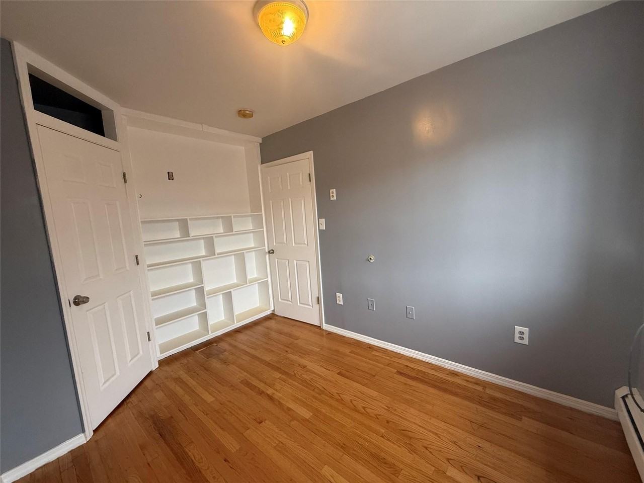 3524 108th St #3 - Photo 5 of 10