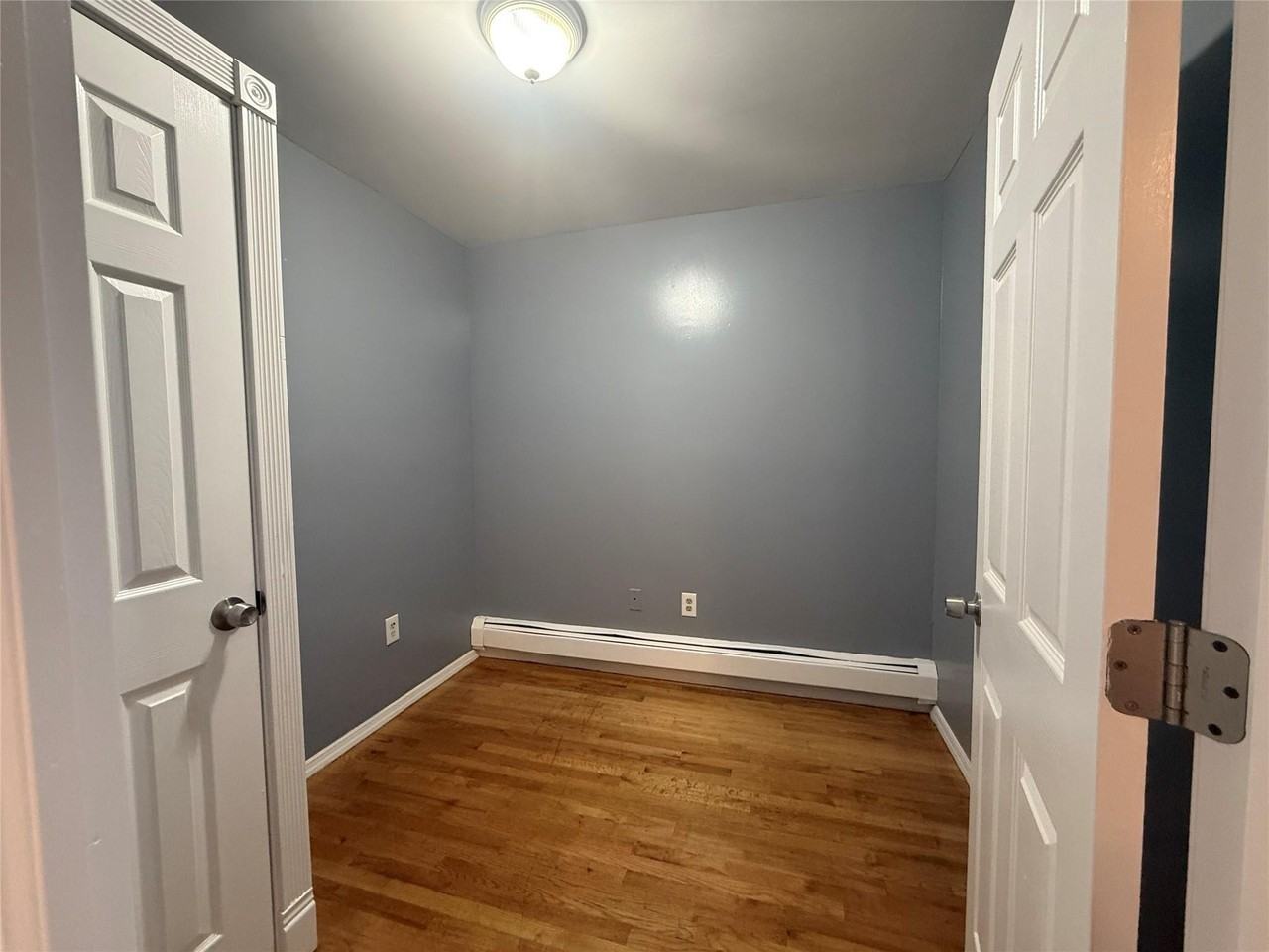 3524 108th St #3 - Photo 6 of 10