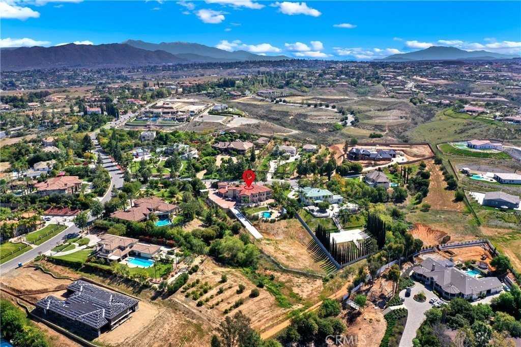 7231 Brandon Ct - Photo 7 of 50