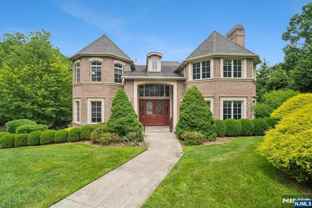 55 Mcdermott Way - Photo 1 of 1