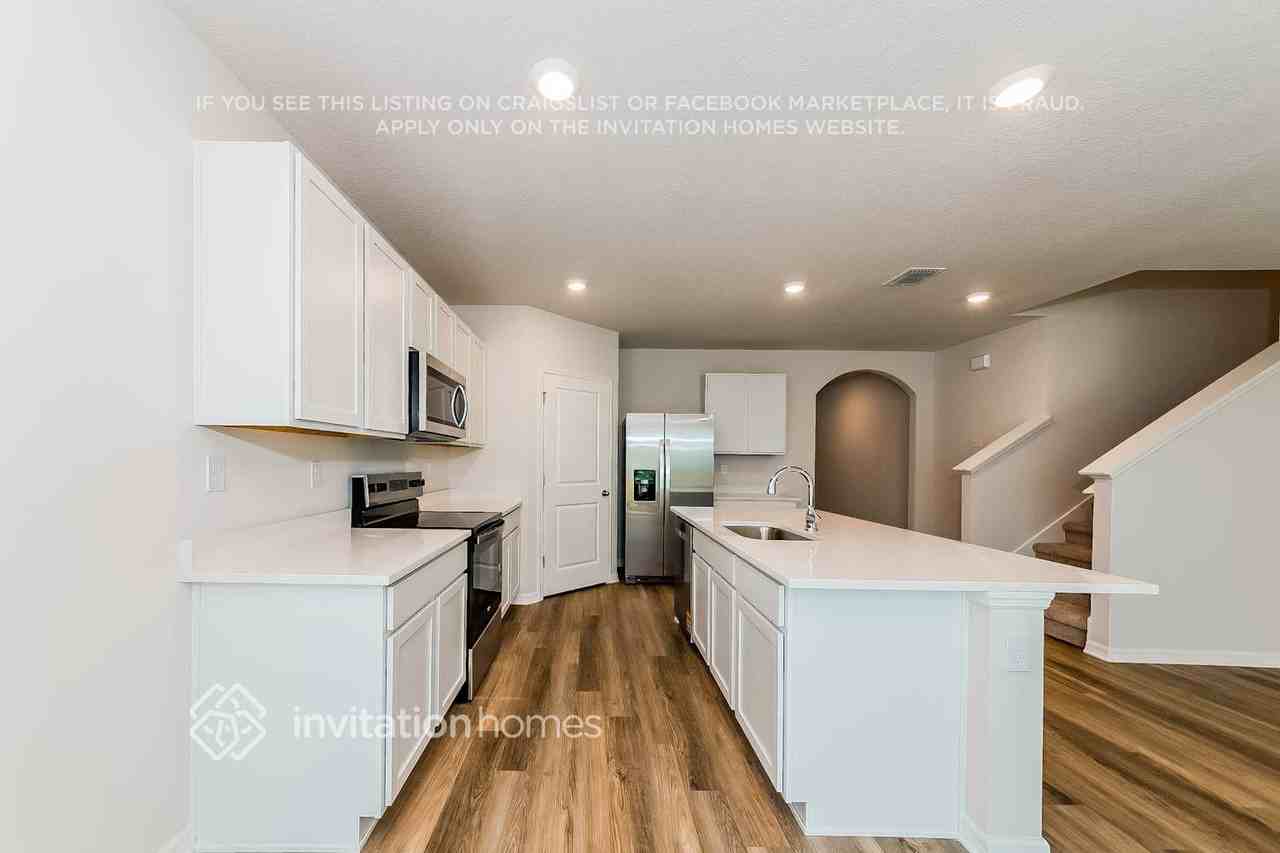 18129 Canapy Place - Photo 5 of 18