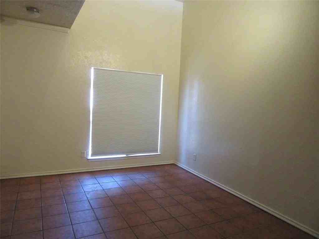 8404 Forest Ln #503 - Photo 3 of 10