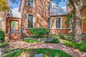 featured image of 7861 Caruth Ct