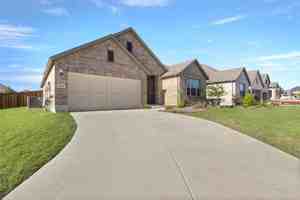 featured image of 1421 Avalon Court