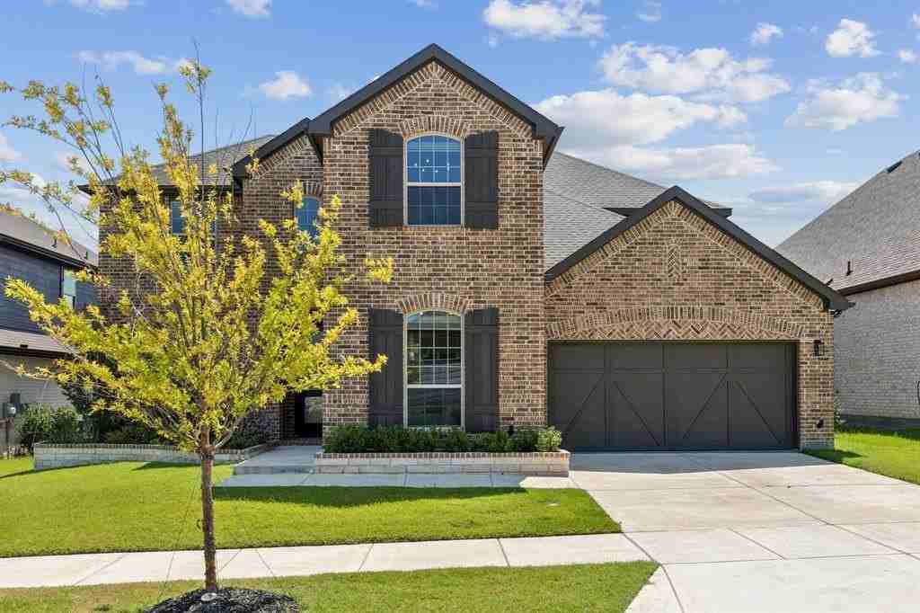 5208 Shadetree St - Photo 2 of 32