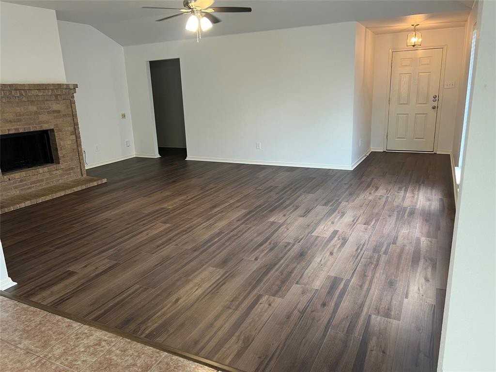 800 Mahogany Dr - Photo 7 of 21