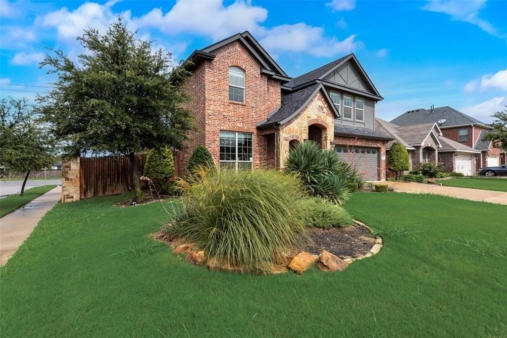 937 Lost Heather Dr - Photo 2 of 26