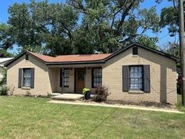 featured image of 1301 W Frey St