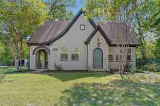 2204 Burning Tree Ln - Photo 1 of 1