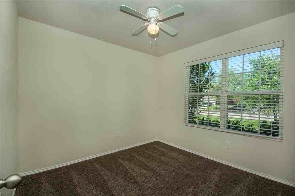 1423 Swan Ridge - Photo 2 of 21