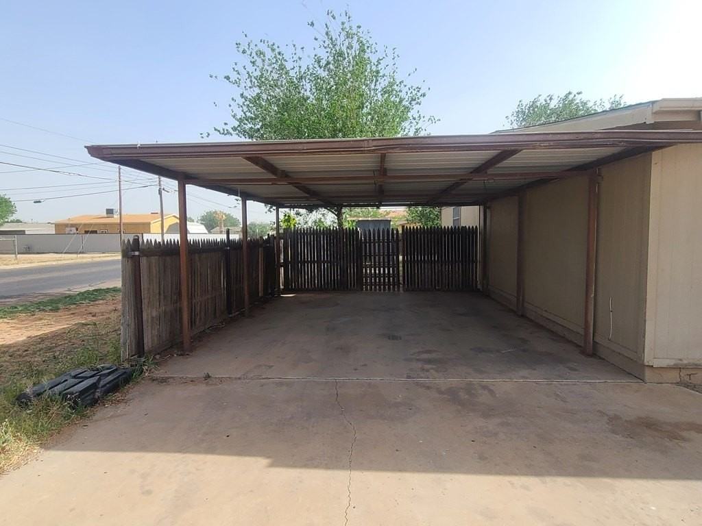 3606 Tanner Dr - Photo 4 of 22